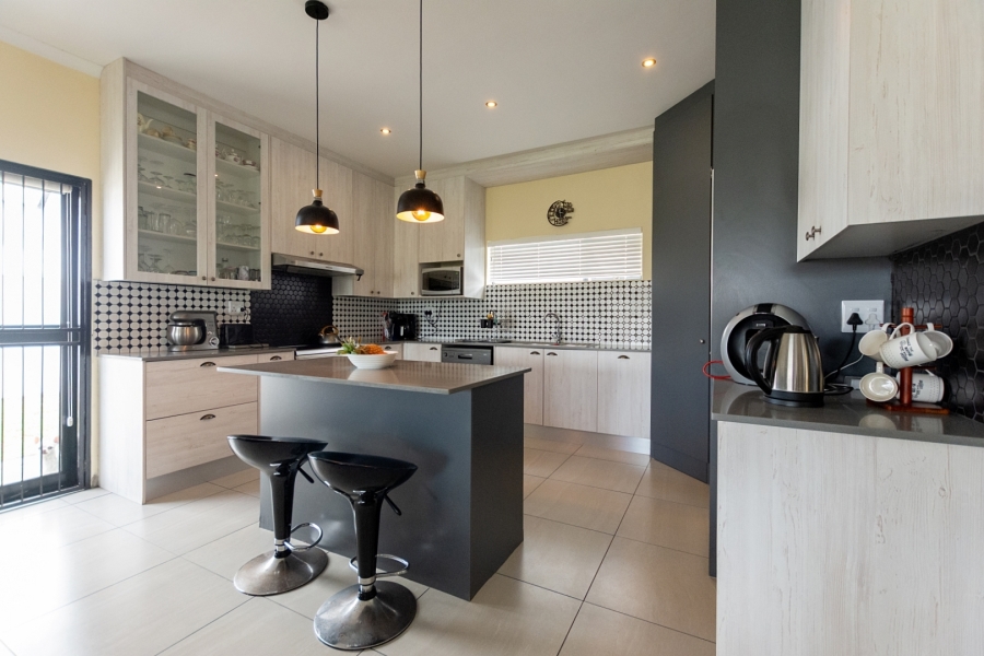 3 Bedroom Property for Sale in Atlantic Sands Private Estate Western Cape